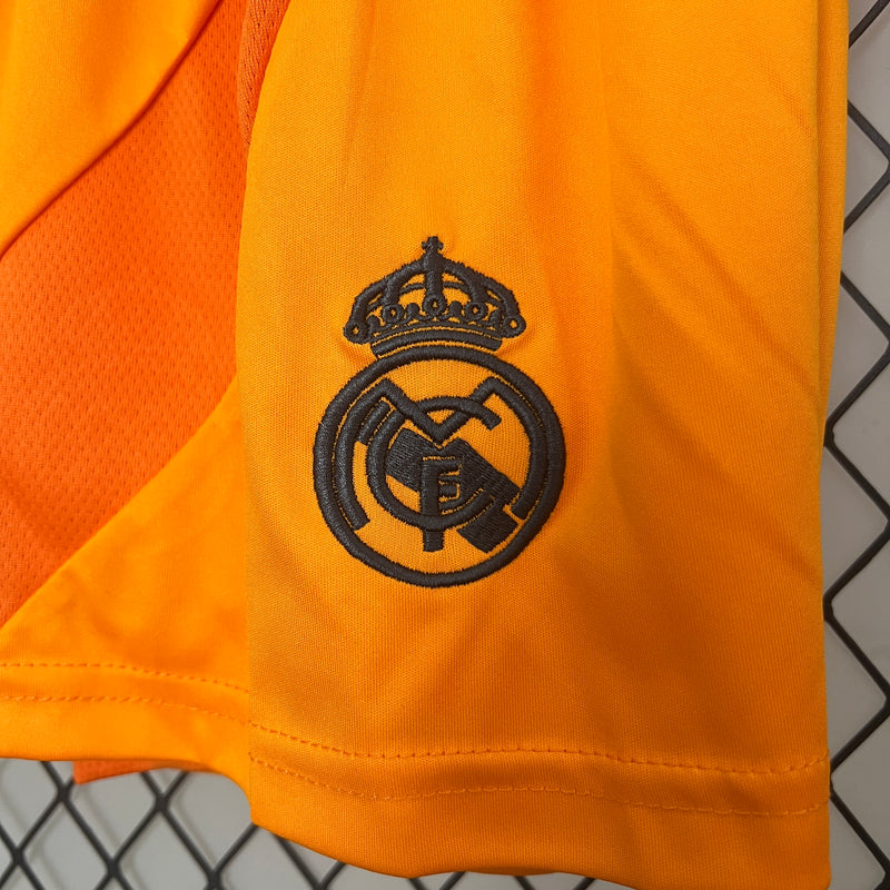 conjunto de niños Real madrid 24/25 ll